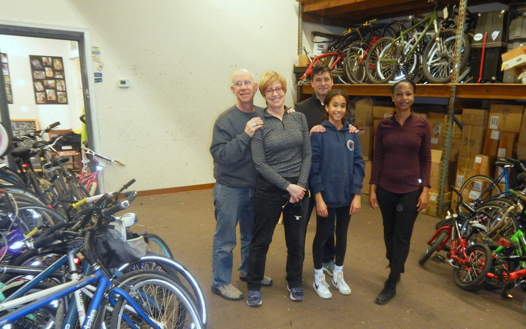 Featured Volunteer: Mike & Sara